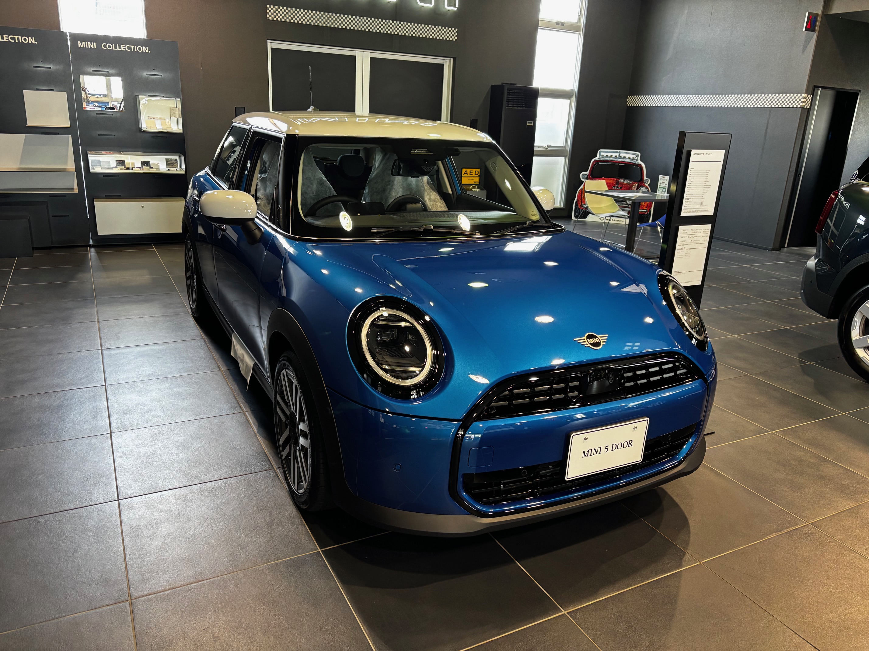 印象の違う2つのブルー💙 | MINI 徳島 / MINI NEXT 徳島